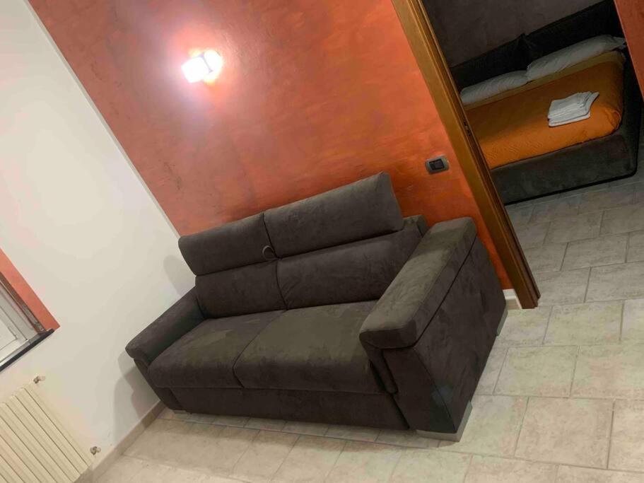 Casa Vacanze Sma93 Appartement Monza Buitenkant foto